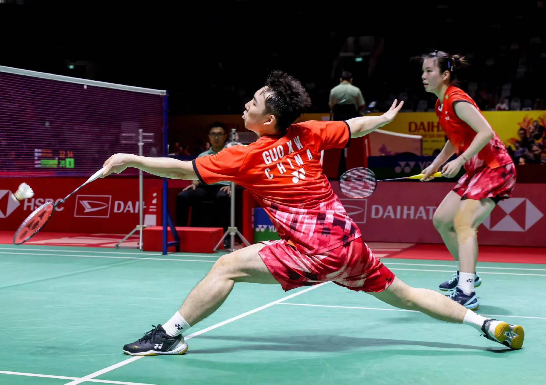 60万美元 60万美元