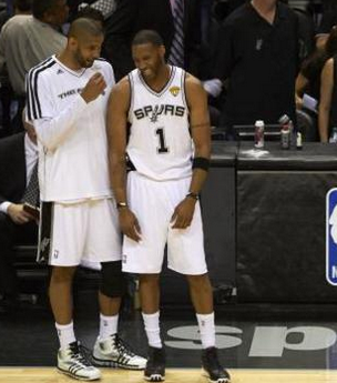 不显眼的姿 不显眼的姿