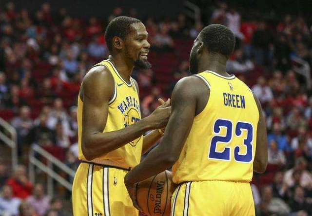 公开透明的 公开透明的