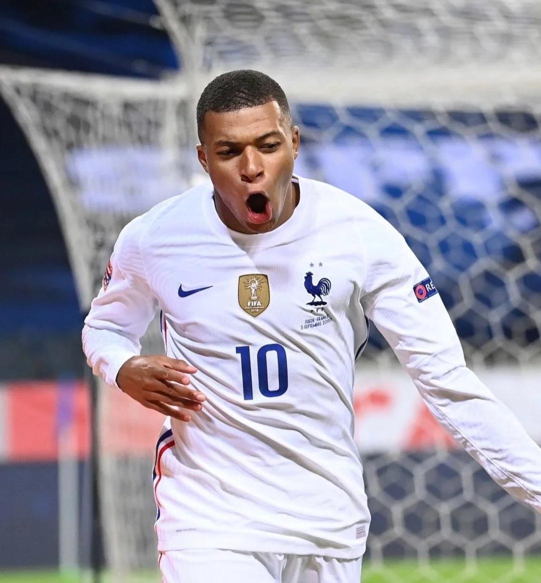 什么是“制度化成瘾”？解析系统如何放大个体弱点。（揭秘“制度化成瘾”：系统如何放大个体脆弱性）